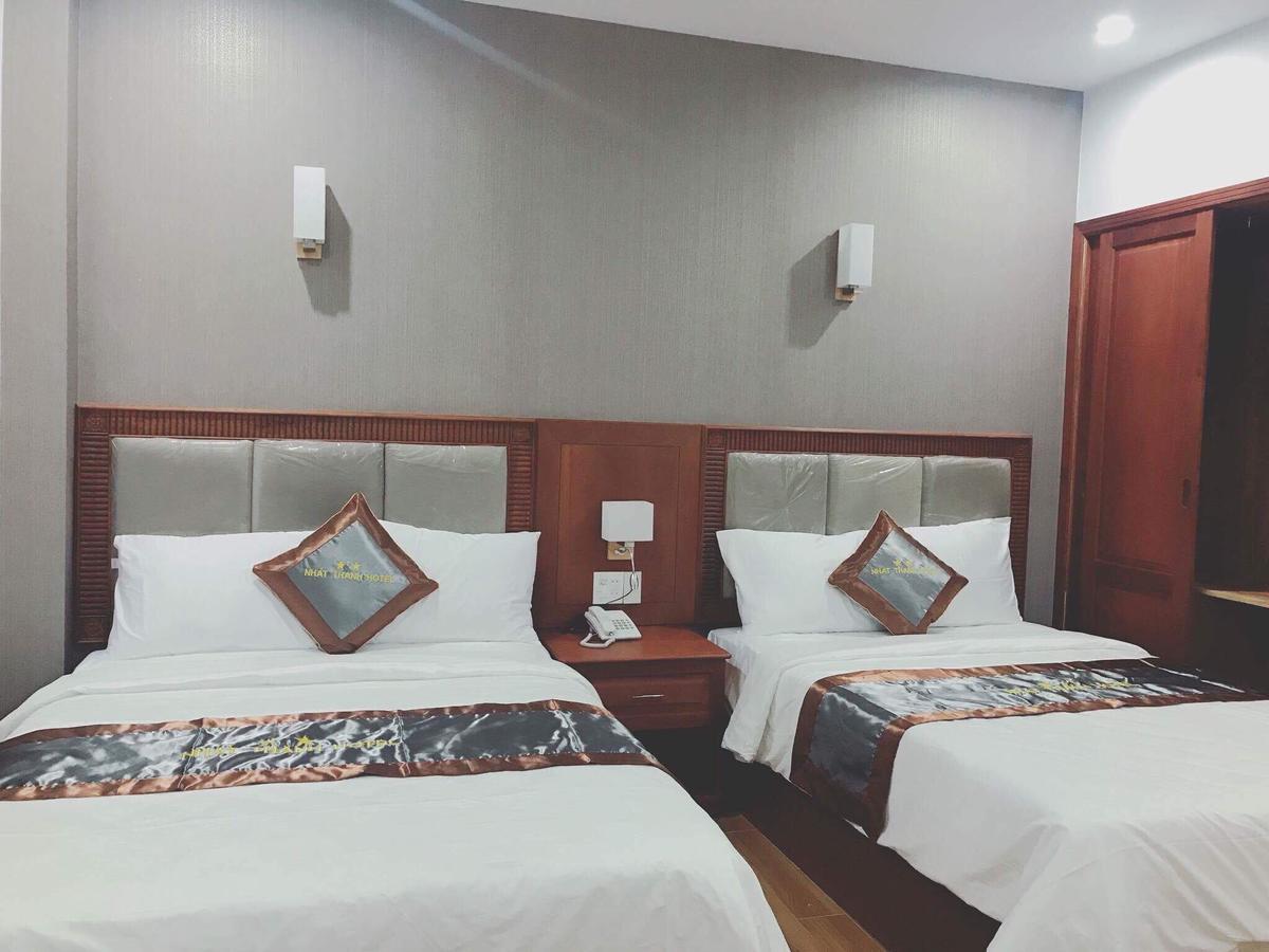 Hotel Nhat Thanh Куинён Экстерьер фото